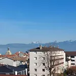 Le Mirabeau Vue